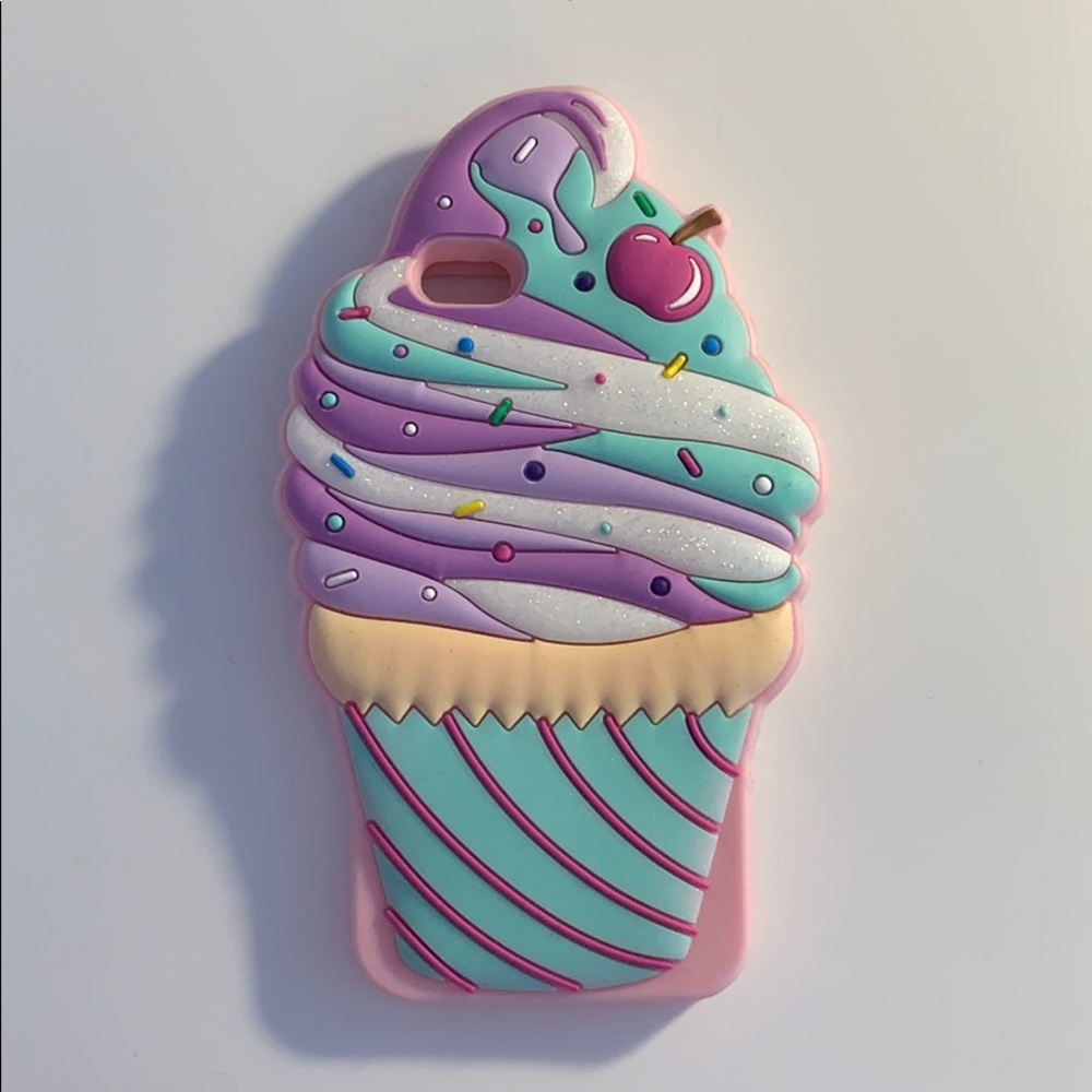 Pastel Cupcake iPhone Case